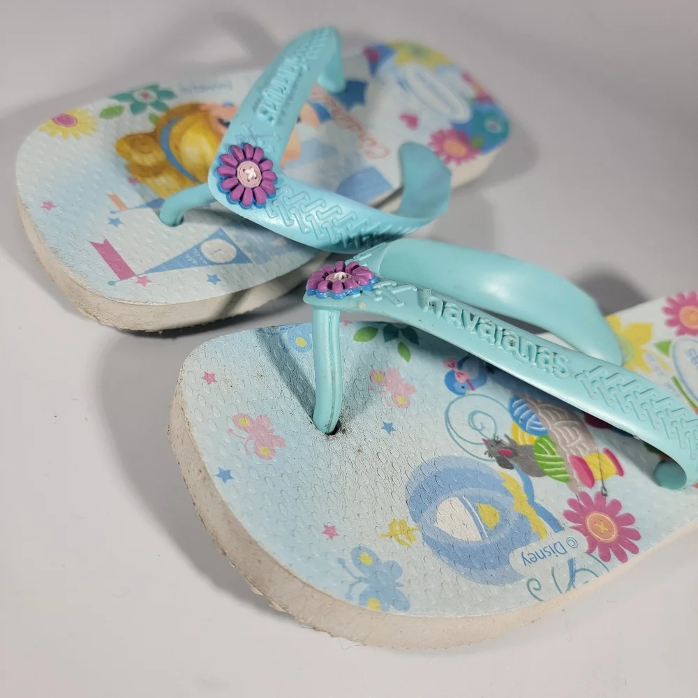 Havaianas Disney Toddler Child 9c Girls Blue Flip Flop Sandals Cinderella Castle